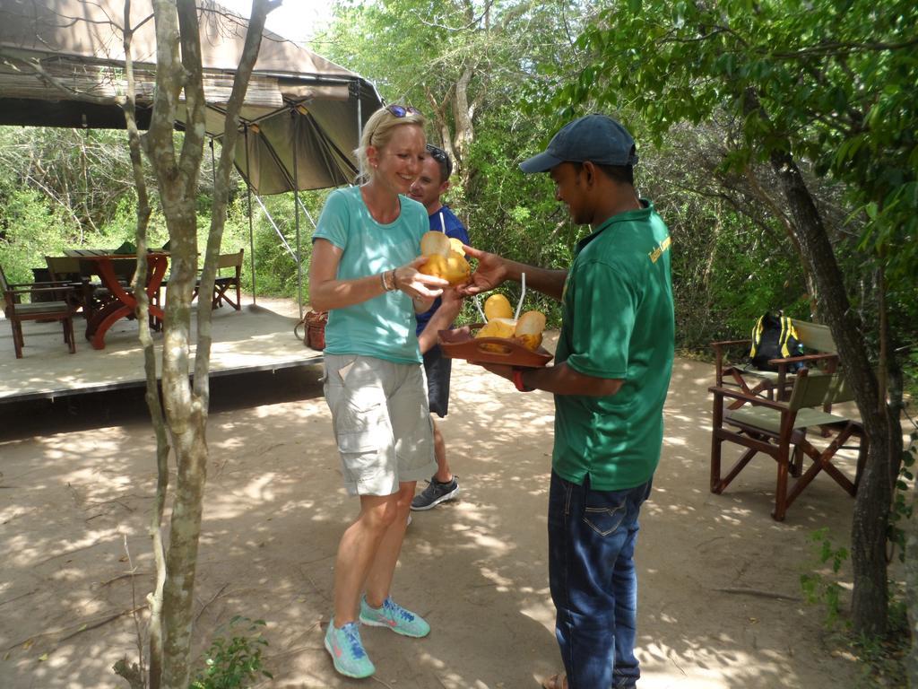Yala Leopard Mobile Camp Hotel Exterior photo